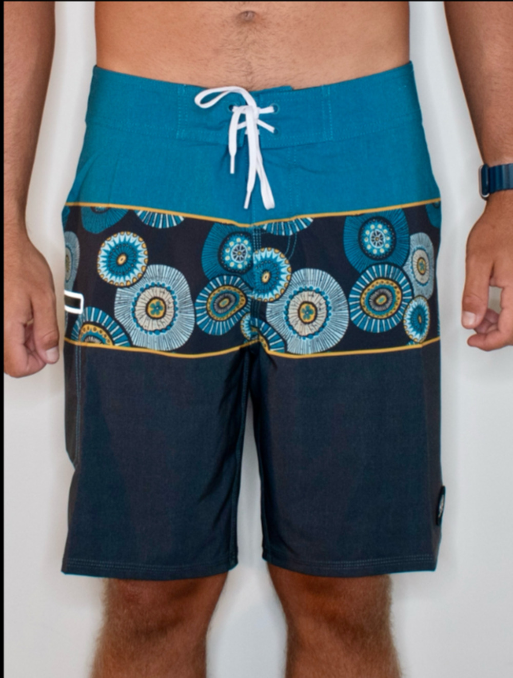 Locals Lido Boardshorts Mens 38 4-Way Stretch Blue Geometric Surf Swim Trunks